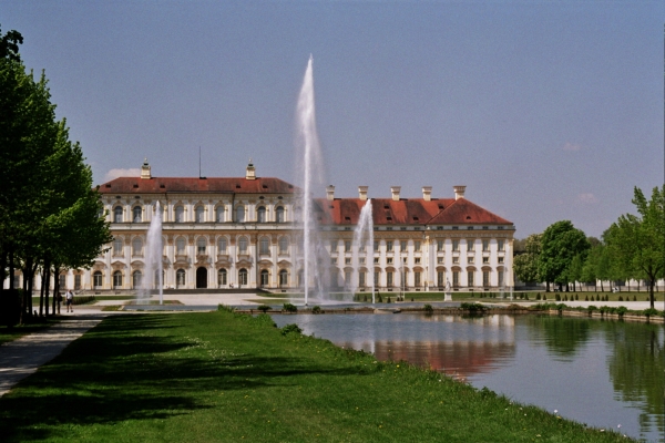 Hotel Blauer Karpfen (Oberschleißheim)